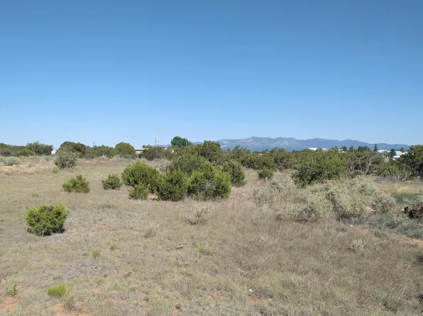 601 Forest Ave S, Mountainair, NM 87036