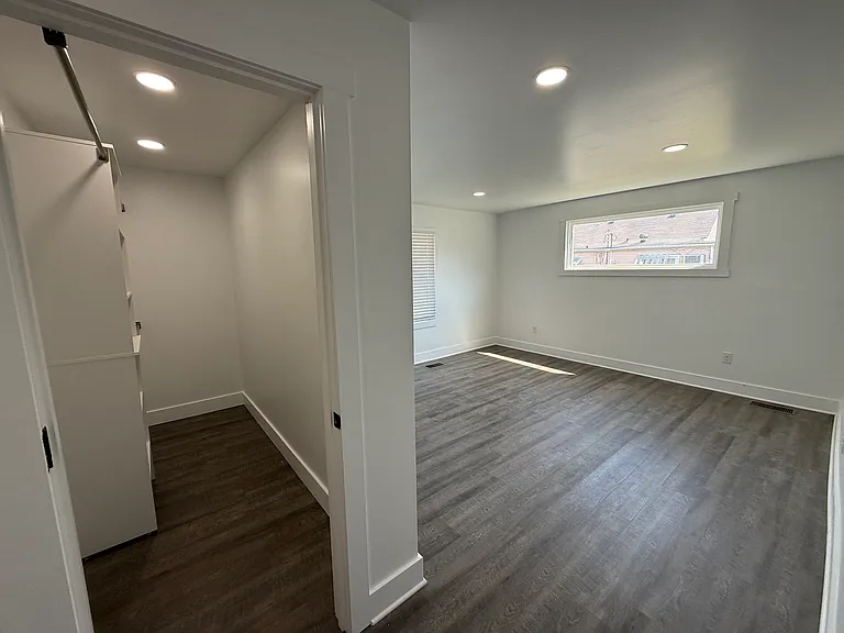 1117 Crossland Ave — Photo 22