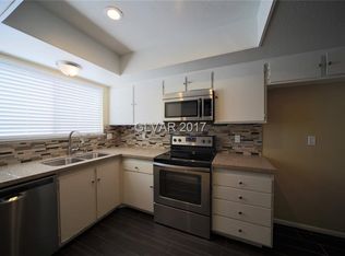 571 Roxella Ln, Las Vegas, NV 89110