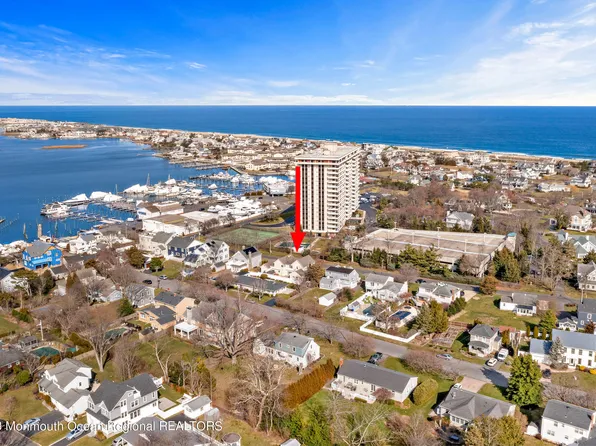 32 West Street, Monmouth Beach, NJ 07750