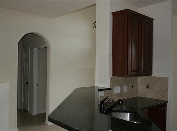 4th image of 20114 Breezy Oak Ct