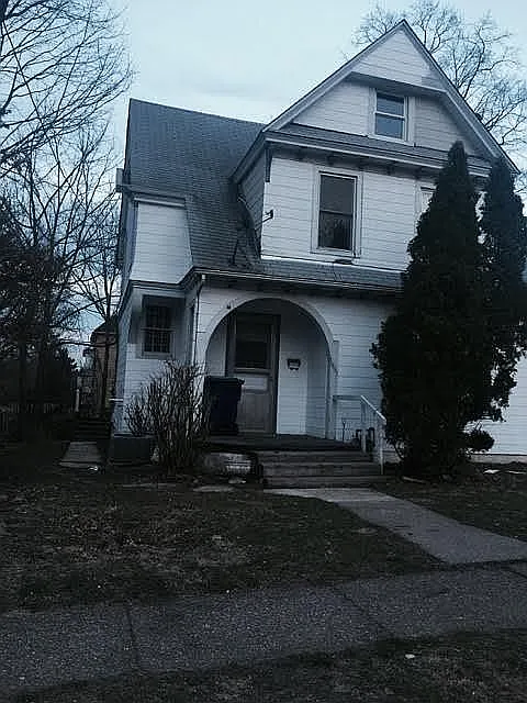 1603 Arlington Ave photo 1