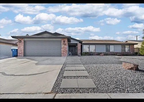 712 Glen Abbey Cir Photo 1
