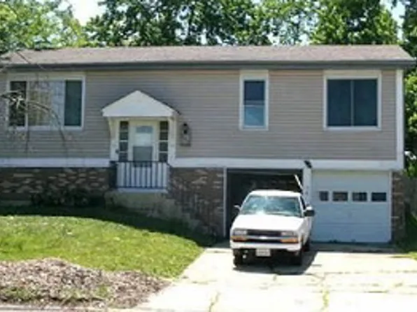 569 Emerson Cir, Bolingbrook, IL 60440