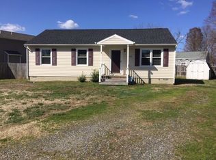 12206 Timber Trail Dr, Midlothian, VA 23112