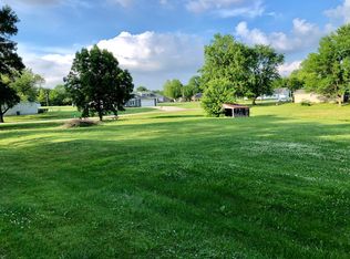 300 S Rochford St, Sturgeon, MO 65284