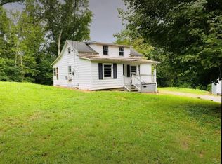 233 Antioch Rd, Bumpus Mills, TN 37028