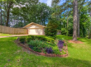 119 Scottdale Dr, Jackson, MS 39212