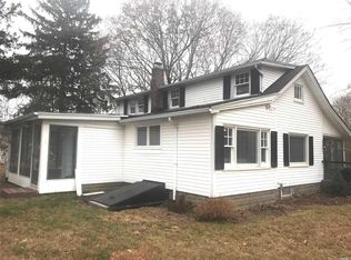 80 Hallock Landing Rd, Rocky Point, NY 11778