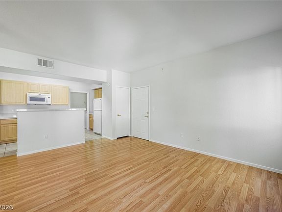 5th image of 8250 N Grand Canyon Dr Unit 1137