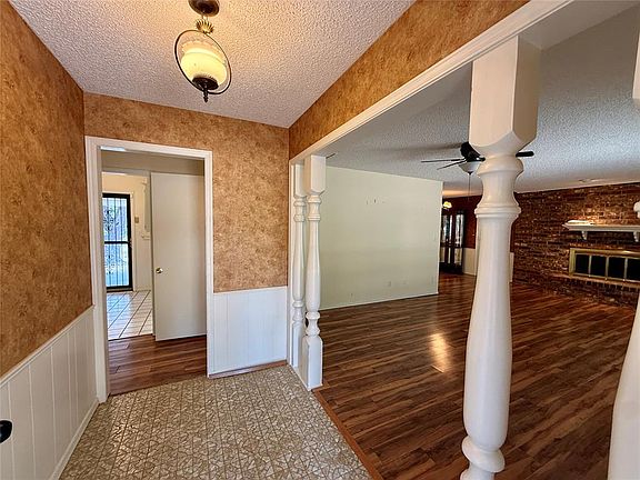 3rd image of 2401 Grisso Dr