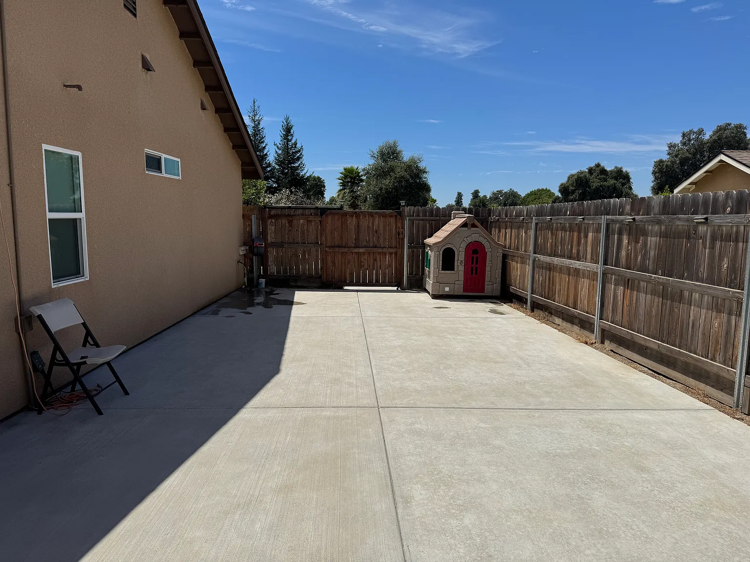 916 N Redondo St — Photo 4