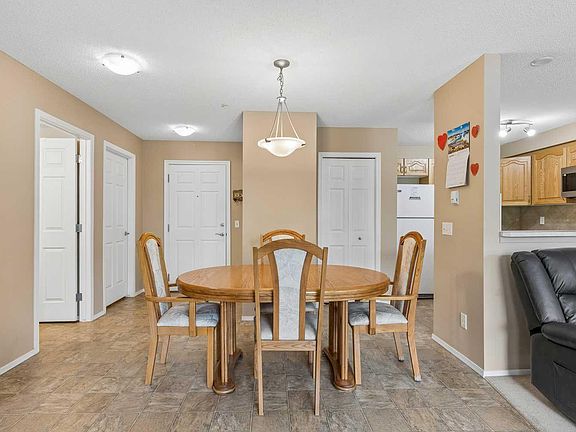 5th image of 200 Community Way #2115