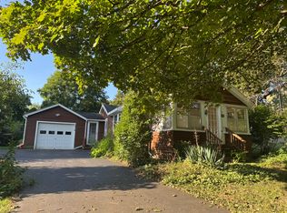 3314 Howlett Hill Rd, Syracuse, NY 13215