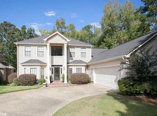 17 Caddy Cv, Maumelle, AR 72113