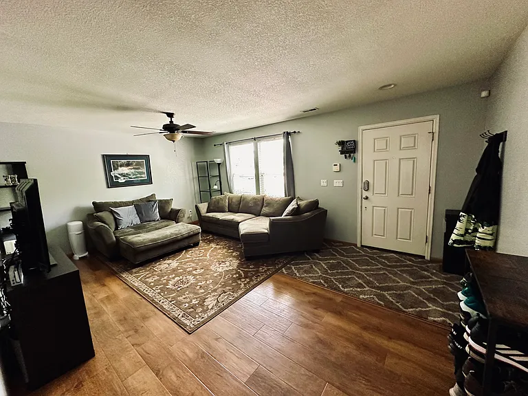10654 Butte Dr — Photo 6