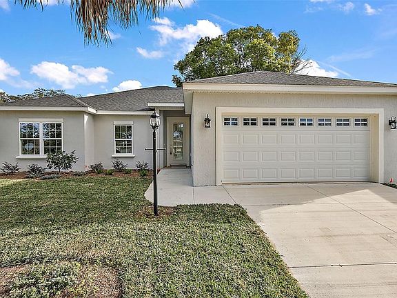 922 Saint Andrews Blvd, Lady Lake, FL 32159 | MLS #G5076938 | Zillow