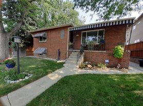 1874 S Pennsylvania St, Denver, CO
