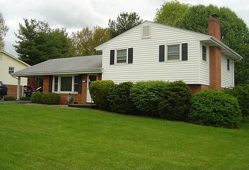 1st image of 4611 Biltmore Dr NW