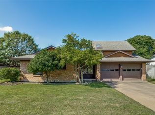 8929 Hackney Ln, Dallas, TX 75238