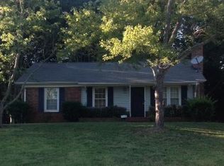 9305 Split Rail Ln, Charlotte, NC 28227