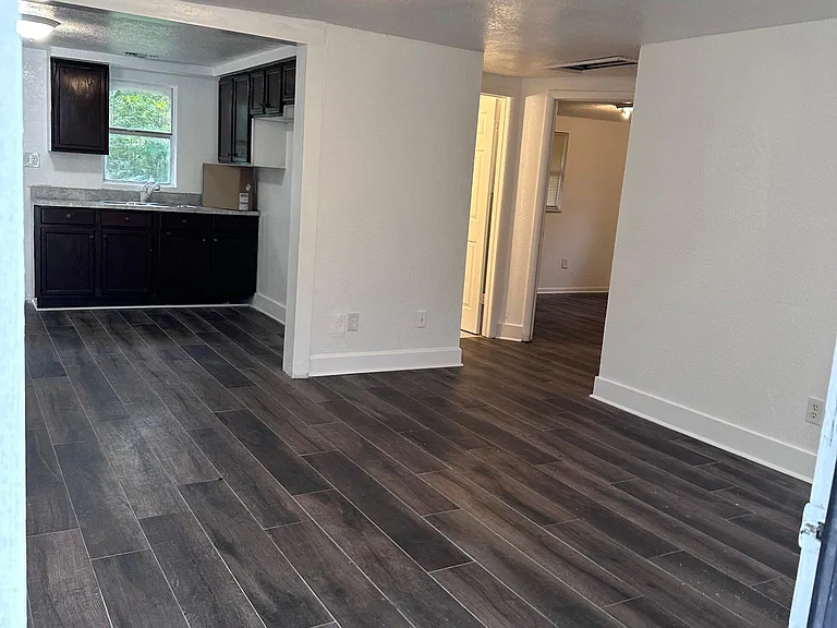 8638 Allamanda St — Photo 47
