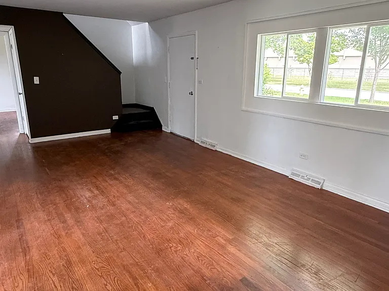 426 Mills St — Photo 5