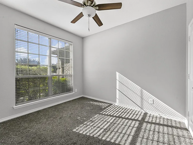 5590 Manitou Dr — Photo 5