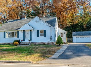 35 Birch St, Bristol, CT 06010
