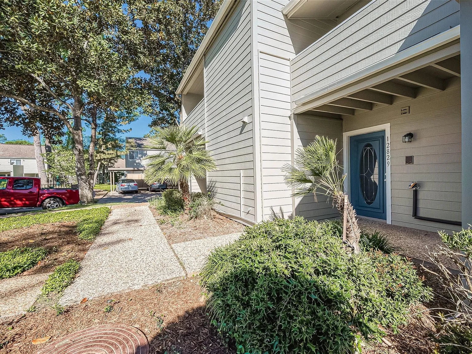 2 bed, 2.5 bath, 1259 sqft, $1,595 — Photo 4