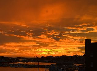 9 Park Ave APT 505, Hull, MA 02045