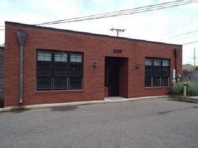 2nd image of 3315 N Campbell Rd #100