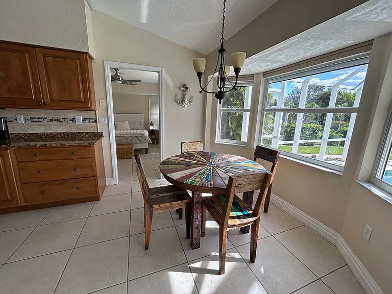 1001 Mineo Dr — Photo 15
