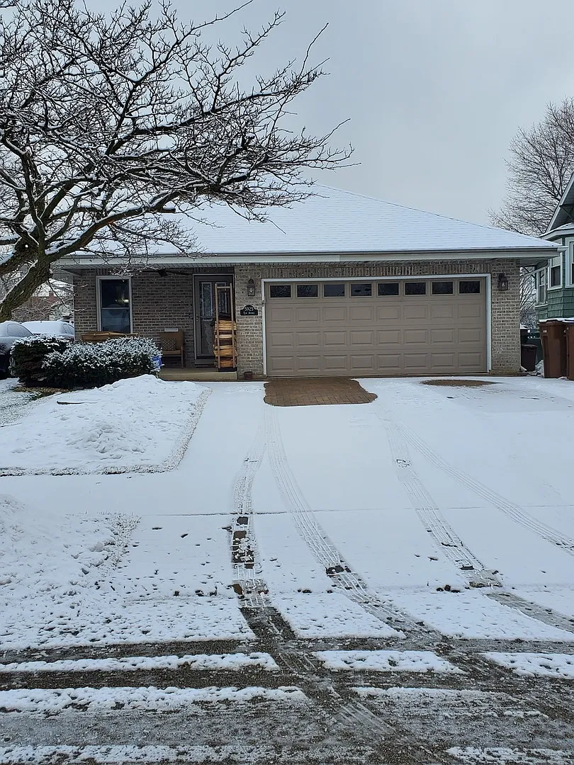 5925 W Elm Ave photo 1