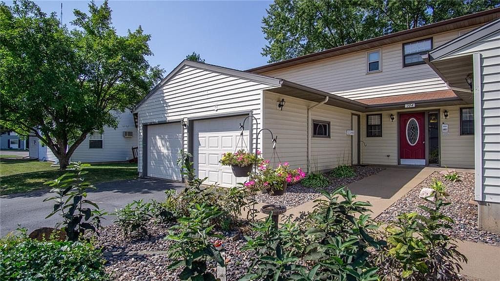 304 Parkview Court, Altoona, WI 54720 MLS 1576445 Zillow