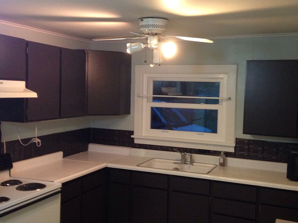 2nd image of 329 1st St