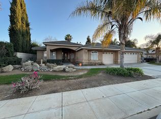 3246 Forum Way, Madera, CA 93637
