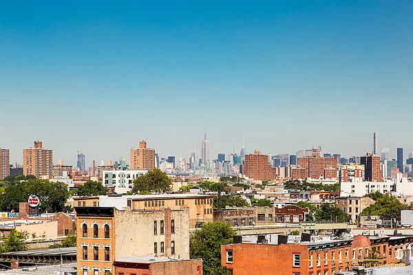 Rented by aptsandlofts.com | media 35