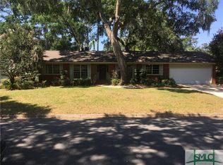 109 E Pines Rd, Savannah, GA 31410