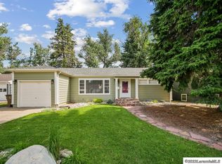 1520 E Sheridan St, Laramie, WY 82070