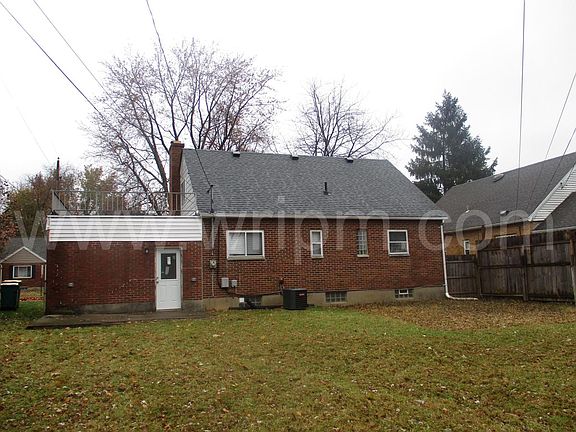 4th image of 1832 Ridgemore Ave