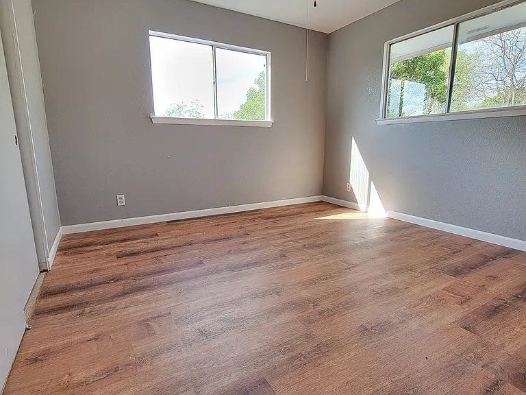 2115 Cedar Run Dr — Photo 18