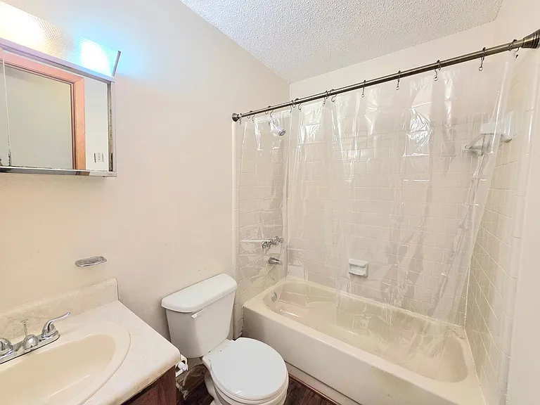 733 Neal Rd — Photo 10