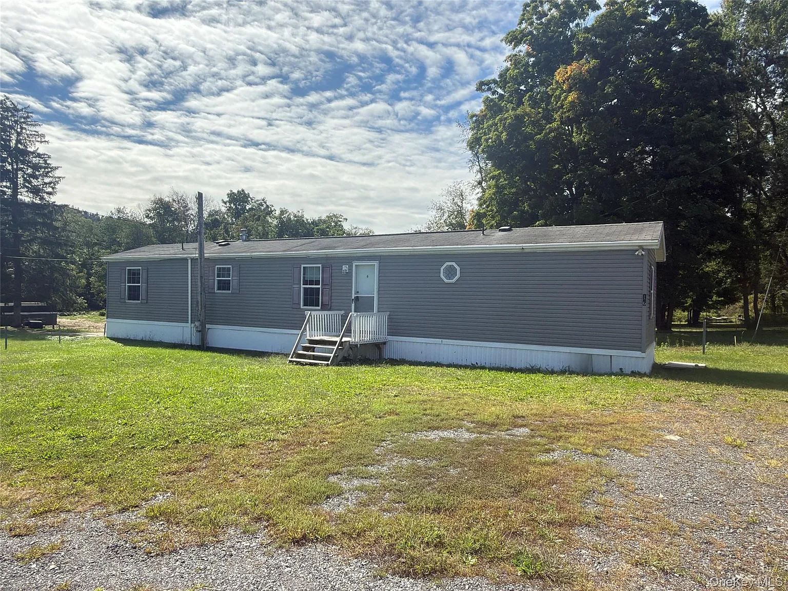 3 bed, 1.5 bath, 924 sqft, $2,000 — Photo 3
