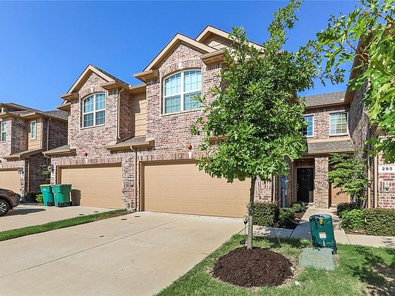 3rd image of 289 Barrington Ln