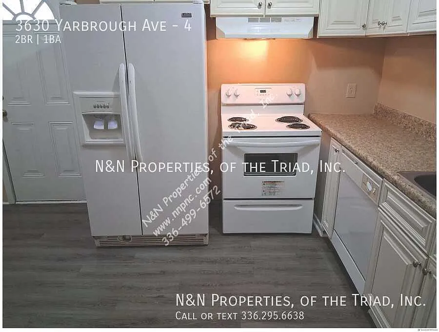 Building Photo - 3630 Yarbrough Ave #4