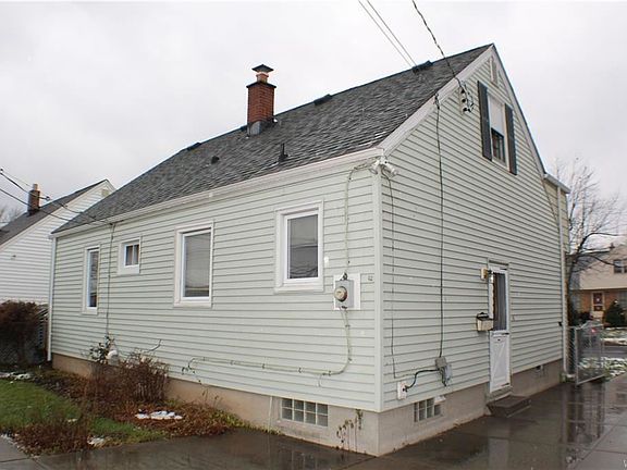5th image of 33 N Ellwood Ave
