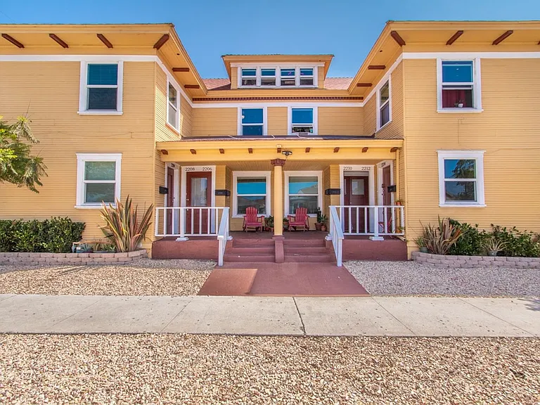 Charming 1-Bed/1-Bath Unit One Block From The Heart Of Barrio Logan! $1000 Deposit! — Photo 19
