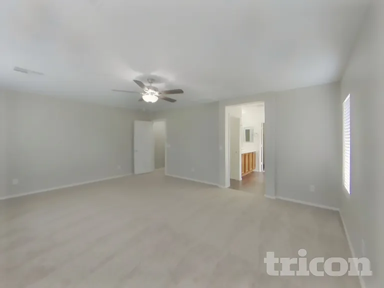 4930 E Del Rio Dr — Photo 9