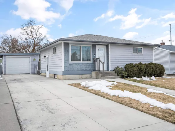 6215 N Cedar St, Spokane, WA 99205